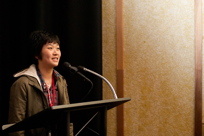 1/125 sec at f / 2.5